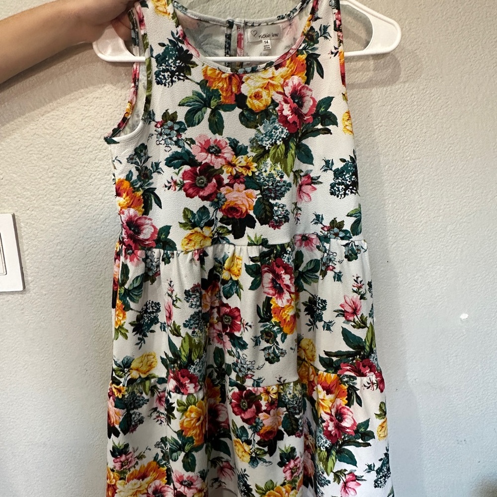 Floral Sleeveless Dress. Girls size 14